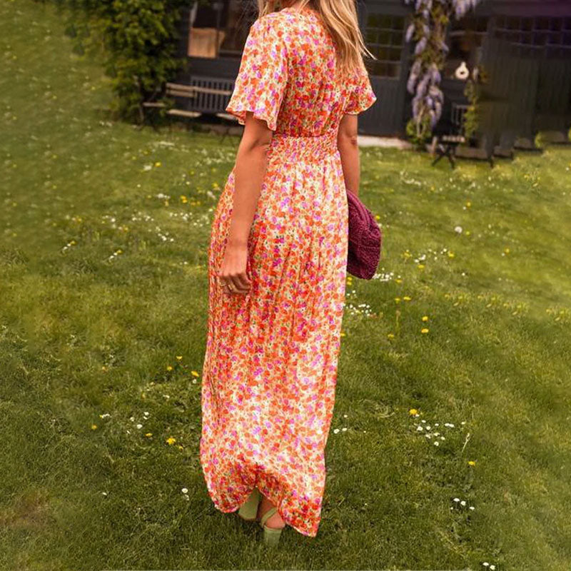 Agathe - Classic V-Neck Dress